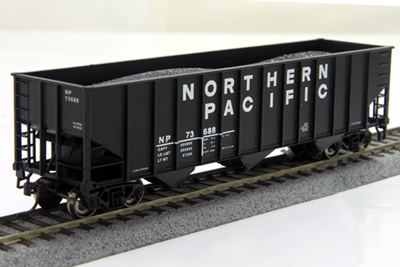 18735 NORTHERN PACIFIC  100 TON THREE-BAY HOPPER